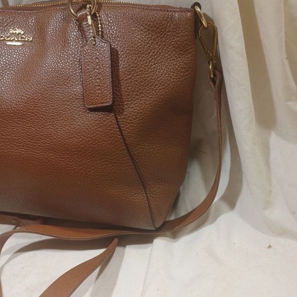Coach Brown Leather Shoulder Bag - Picture 3 of 11